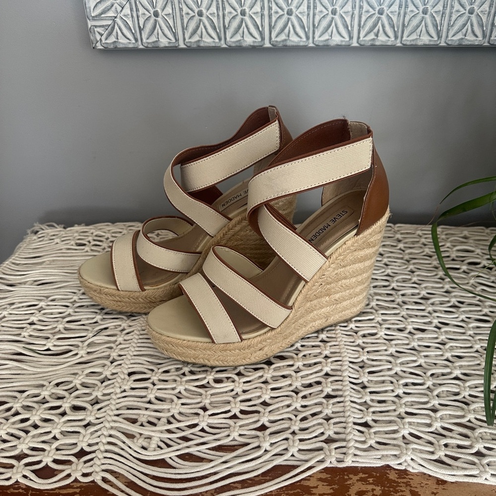 Steve Madden Wedges